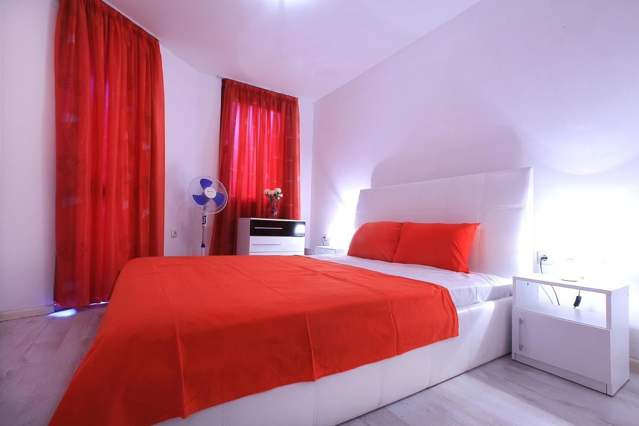 Modern Delux Apartments In Flowers&Pool Private Complex Balchik Exterior foto